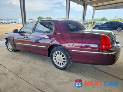Drugie zdjęcie samochodu z przodu: 2006 LINCOLN TOWN CAR SIGNATURE VIN:1LNHM81V36Y649216 - miniatura