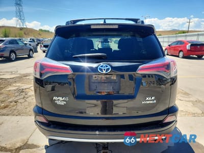 Zdjęcie 6 z 13 samochodu: 2017 TOYOTA RAV4 HYBRID XLE VIN:JTMRJREV3HD111336 - miniatura
