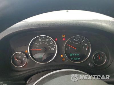 Zdjęcie 9 z 12 samochodu: 2016 JEEP WRANGLER UNLIMITED SPORT VIN:1C4BJWDG8GL328114 - miniatura