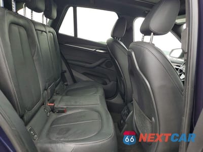 Zdjęcie 11 z 13 samochodu: 2017 BMW X1 SDRIVE28I VIN:WBXHU7C30H5H36432 - miniatura