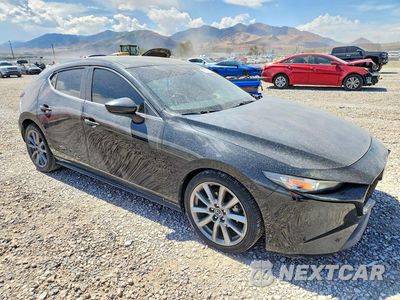 Czwarte zdjęcie samochodu z boku: 2019 MAZDA 3 VIN:JM1BPAJM3K1121209 - miniatura