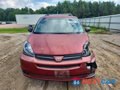 Piąte zdjęcie samochodu w środku: 2004 TOYOTA SIENNA LE 7 PASSENGER VIN:5TDZA23C74S055246 - miniatura