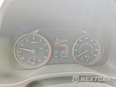 Zdjęcie 9 z 13 samochodu: 2018 HYUNDAI ELANTRA SE VIN:KMHD74LF8JU610612 - miniatura