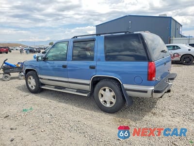 Drugie zdjęcie samochodu z przodu: 1995 GMC YUKON VIN:1GKEK13K8SJ743137 - miniatura