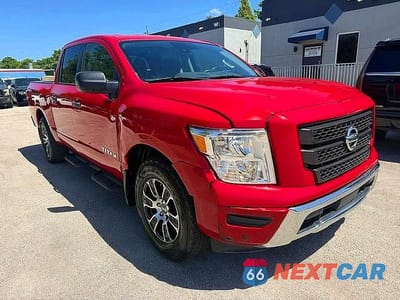 Czwarte zdjęcie samochodu z boku: 2022 NISSAN TITAN SV VIN:1N6AA1EF1NN100152 - miniatura