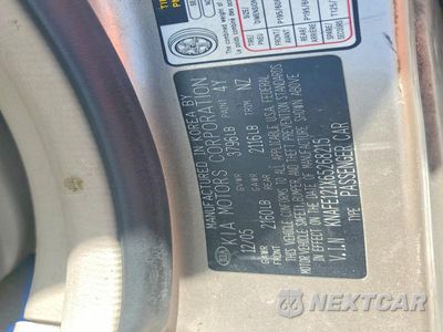 Zdjęcie 12 z 12 samochodu: 2006 KIA SPECTRA EX VIN:KNAFE121X65268215 - miniatura