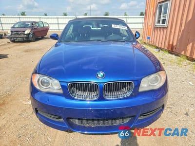 Piąte zdjęcie samochodu w środku: 2009 BMW 135 I VIN:WBAUN93539VE94837 - miniatura
