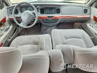 Zdjęcie 8 z 12 samochodu: 2000 MERCURY GRAND MARQUIS LS VIN:2MEFM75W9YX620393 - miniatura