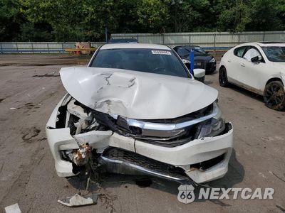 Piąte zdjęcie samochodu w środku: 2017 HONDA ACCORD SPORT VIN:1HGCR2F50HA019236 - miniatura