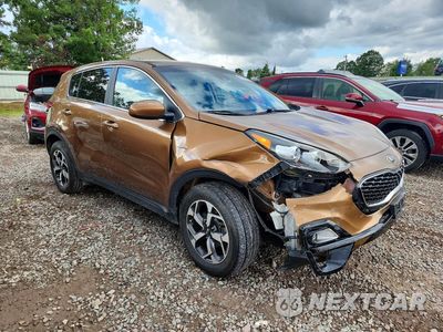 Czwarte zdjęcie samochodu z boku: 2020 KIA SPORTAGE LX VIN:KNDPMCAC9L7632990 - miniatura