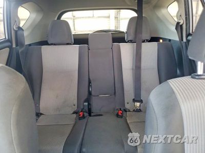 Zdjęcie 10 z 13 samochodu: 2015 TOYOTA RAV4 LE VIN:JTMZFREV9FJ041440 - miniatura