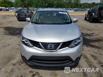 Piąte zdjęcie samochodu w środku: 2019 NISSAN ROGUE SPORT SV VIN:JN1BJ1CR7KW345177 - miniatura