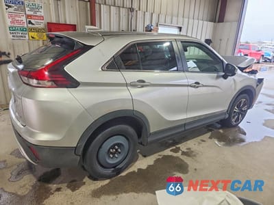 Trzecie zdjęcie samochodu z tyłu: 2026 MITSUBISHI ECLIPSE CROSS SE VIN:JA4ATWAA7TZ013716 - miniatura