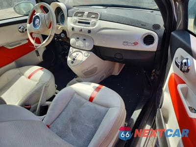 Zdjęcie 8 z 14 samochodu: 2013 FIAT 500 ELECTRIC VIN:3C3CFFGEXDT752656 - miniatura