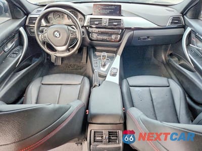 Zdjęcie 8 z 12 samochodu: 2016 BMW 328 XI SULEV VIN:WBA8E3G52GNU02166 - miniatura