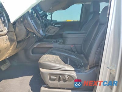 Zdjęcie 7 z 12 samochodu: 2020 GMC SIERRA K2500 SLT VIN:1GT49NE72LF339399 - miniatura