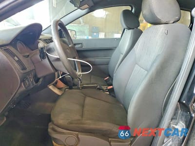 Zdjęcie 7 z 12 samochodu: 2010 FORD FOCUS SE VIN:1FAHP3FN0AW248658 - miniatura