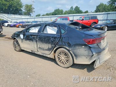 Drugie zdjęcie samochodu z przodu: 2024 KIA FORTE GT LINE VIN:3KPF54AD3RE795005 - miniatura