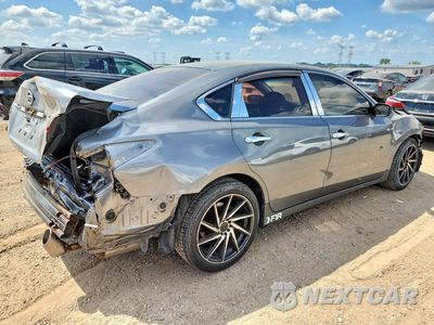 Trzecie zdjęcie samochodu z tyłu: 2016 NISSAN ALTIMA 2.5 S VIN:1N4AL3AP6GN354150 - miniatura