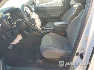 Zdjęcie 7 z 12 samochodu: 2018 TOYOTA TACOMA SR VIN:5TFSX5ENXJX060110 - miniatura