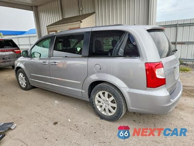 Drugie zdjęcie samochodu z przodu: 2016 CHRYSLER TOWN & COUNTRY TOURING VIN:2C4RC1BGXGR206179 - miniatura