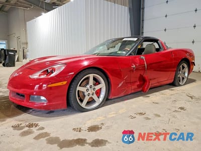 2005 CHEVROLET CORVETTE 1G1YY24U755102015 - główne zdjęcie licytacji z USA - miniatura