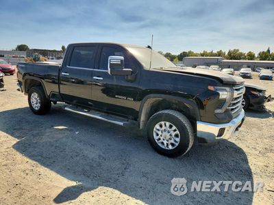 Czwarte zdjęcie samochodu z boku: 2024 CHEVROLET SILVERADO K2500 HEAVY DUTY LTZ VIN:2GC1YPEY7R1146191 - miniatura