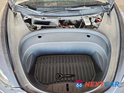 Zdjęcie 11 z 12 samochodu: 2023 TESLA MODEL 3 VIN:5YJ3E1EA3PF613456 - miniatura
