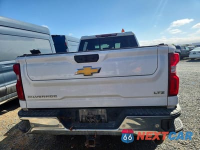 Zdjęcie 6 z 14 samochodu: 2024 CHEVROLET SILVERADO K3500 LTZ VIN:2GC4YUEY2R1165923 - miniatura
