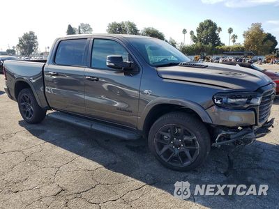 Czwarte zdjęcie samochodu z boku: 2026 RAM 1500 LARAMIE VIN:1C6SRFJT3TN301774 - miniatura