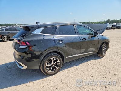 Trzecie zdjęcie samochodu z tyłu: 2023 KIA SPORTAGE EX VIN:KNDPVCAG6P7042915 - miniatura