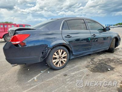 Trzecie zdjęcie samochodu z tyłu: 2010 TOYOTA AVALON XLS VIN:4T1BK3DB2AU361798 - miniatura