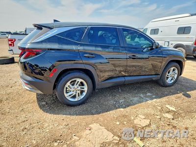 Trzecie zdjęcie samochodu z tyłu: 2025 HYUNDAI TUCSON SE VIN:3KMJA3DE7SE014591 - miniatura