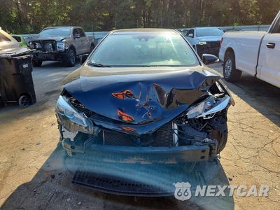 Piąte zdjęcie samochodu w środku: 2018 TOYOTA COROLLA SE VIN:5YFBURHE7JP824554 - miniatura
