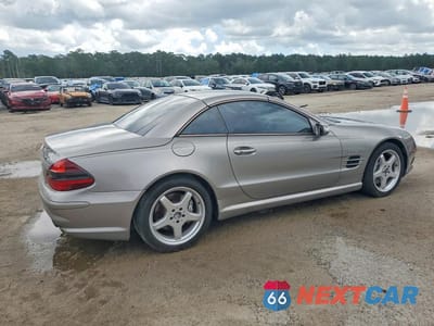 Trzecie zdjęcie samochodu z tyłu: 2004 MERCEDES-BENZ SL 55 AMG VIN:WDBSK74F24F073592 - miniatura