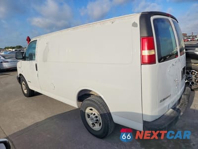 Drugie zdjęcie samochodu z przodu: 2004 CHEVROLET EXPRESS G2500 VIN:1GCGG25V441146072 - miniatura