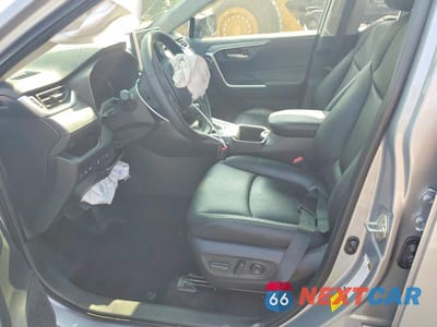 Zdjęcie 7 z 14 samochodu: 2025 TOYOTA RAV4 HYBRID XLE VIN:JTMRWRFV0SD293164 - miniatura