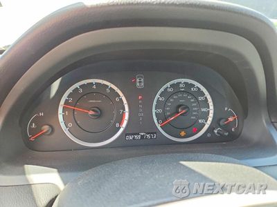 Zdjęcie 9 z 13 samochodu: 2011 HONDA ACCORD EXL VIN:1HGCS1B83BA008902 - miniatura