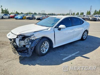 2026 TOYOTA CAMRY LE 4T1DAACK4TU241389 - główne zdjęcie licytacji z USA - miniatura