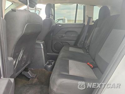 Zdjęcie 11 z 13 samochodu: 2014 JEEP COMPASS SPORT VIN:1C4NJDBB0ED623031 - miniatura