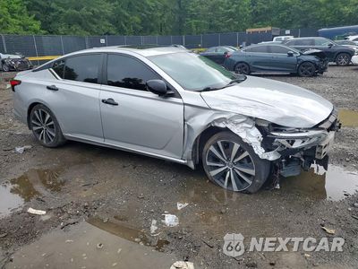 Czwarte zdjęcie samochodu z boku: 2019 NISSAN ALTIMA SR VIN:1N4BL4CV3KC128173 - miniatura