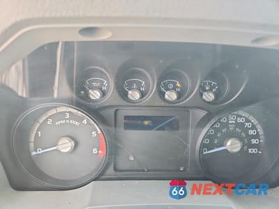 Zdjęcie 9 z 12 samochodu: 2016 FORD F550 SUPER DUTY VIN:1FDUF5GY3GEC07435 - miniatura
