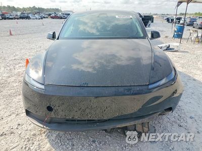 Piąte zdjęcie samochodu w środku: 2026 TESLA MODEL Y VIN:7SAYGDEE0TA641486 - miniatura