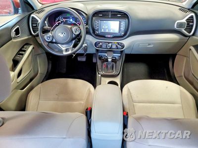Zdjęcie 8 z 12 samochodu: 2020 KIA SOUL LX VIN:KNDJ23AU7L7035969 - miniatura