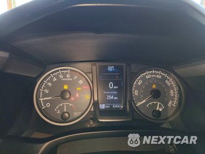 Zdjęcie 9 z 12 samochodu: 2018 TOYOTA TACOMA TRD PRO VIN:5TFCZ5AN7JX163702 - miniatura