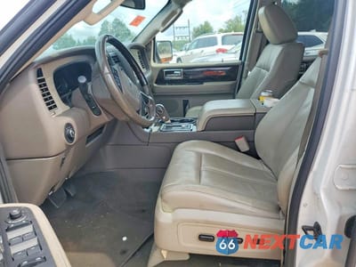 Zdjęcie 7 z 13 samochodu: 2016 LINCOLN NAVIGATOR L SELECT VIN:5LMJJ3HT8GEL12154 - miniatura