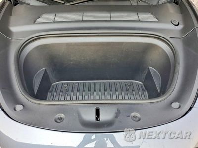 Zdjęcie 11 z 12 samochodu: 2023 TESLA MODEL Y VIN:7SAYGAEE2PF909042 - miniatura