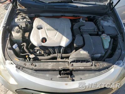 Zdjęcie 11 z 12 samochodu: 2014 HYUNDAI SONATA HYBRID VIN:KMHEC4A43EA107854 - miniatura