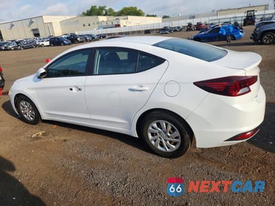 Drugie zdjęcie samochodu z przodu: 2019 HYUNDAI ELANTRA SE VIN:5NPD74LF1KH485713 - miniatura