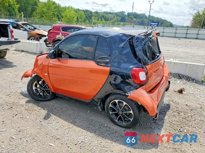 Drugie zdjęcie samochodu z przodu: 2016 SMART EQ FORTWO VIN:WMEFJ5DA5GK055745 - miniatura